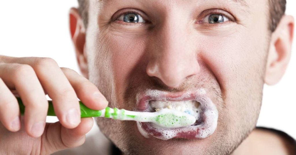 Consecuencias del exceso de limpieza dental