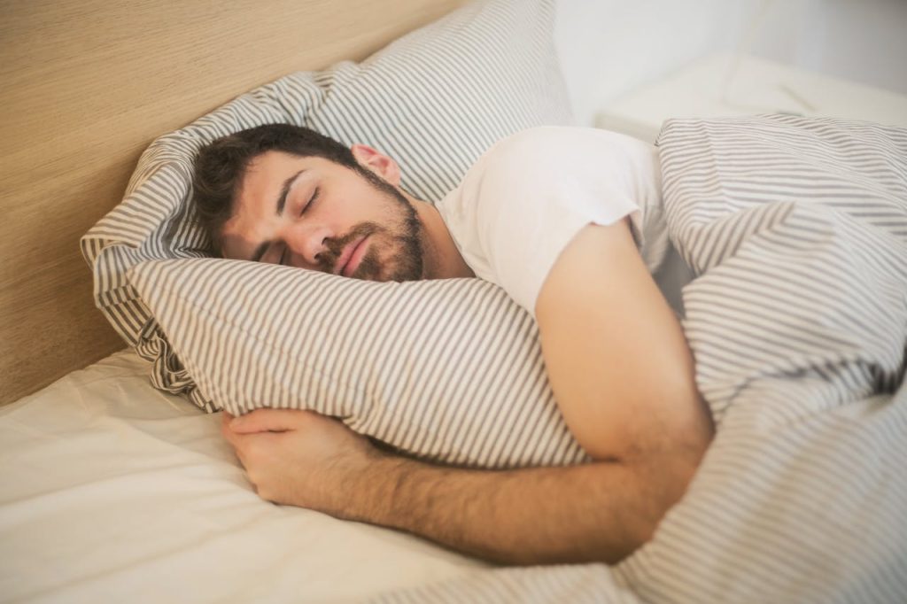 La Relación entre la Salud Bucal y el Sueño de Calidad